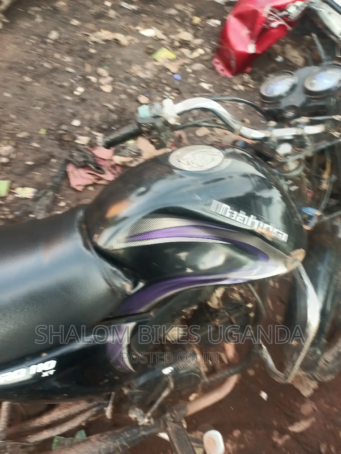 Mahindra Centuro 2017 Black