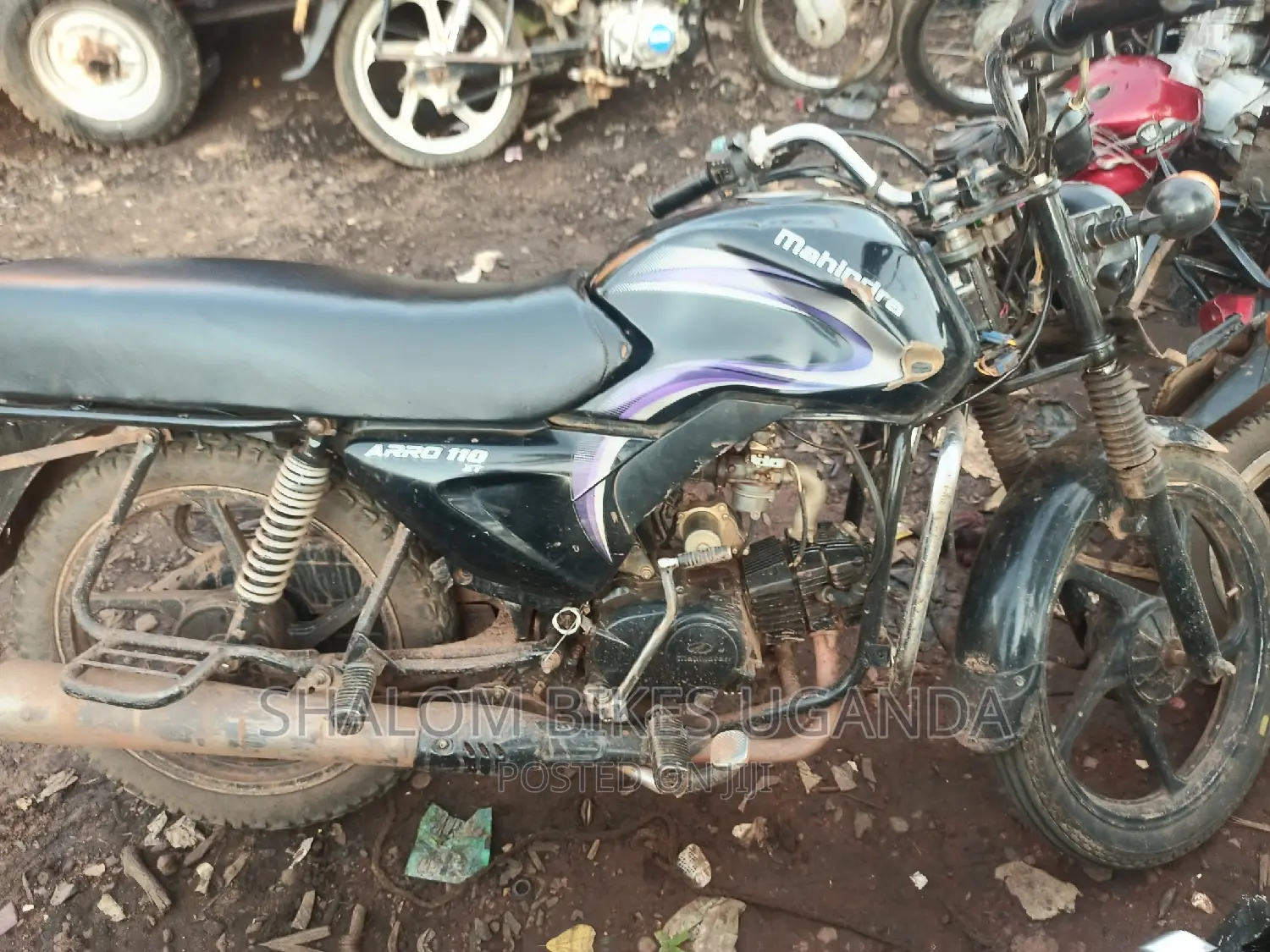 Mahindra Centuro 2017 Black