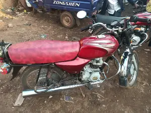 Bajaj Boxer 2023 Red