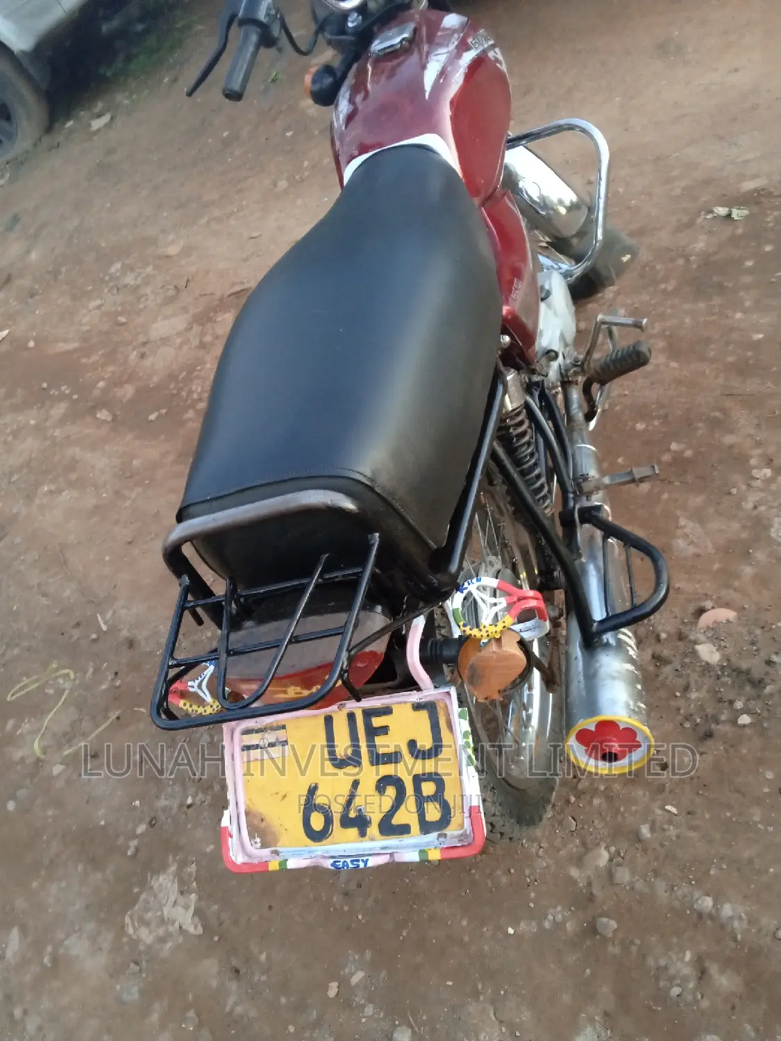 Bajaj Boxer 100 2024 Red