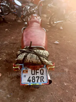 Bajaj Boxer 2023 Red