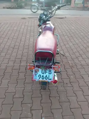 Bajaj Boxer BM100ES 2023 Purple