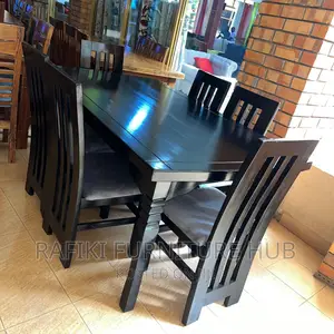 Wooden Dinning Table / 6seaters / Best / Furniture / Dining