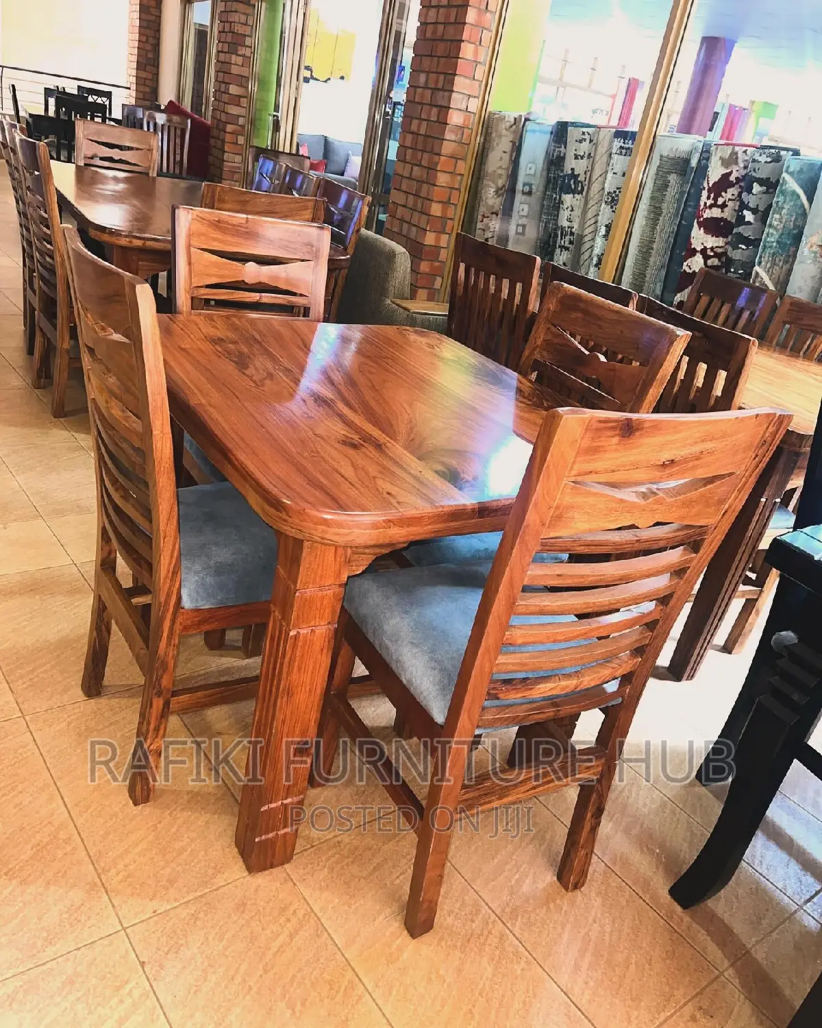 Wooden Dinning Table / 4seaters / Best / Furniture / Dining