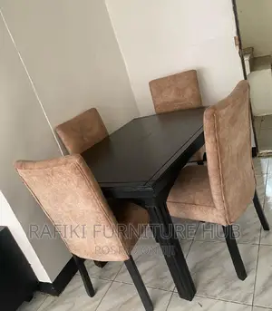 Wooden Dinning Table / 4seaters / Best / Furniture / Dining