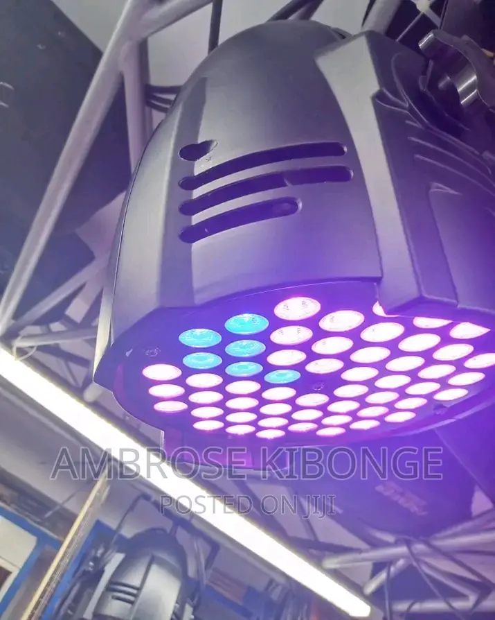 LED Power Can Lights Power 240volts Signal Stage/Disco Light