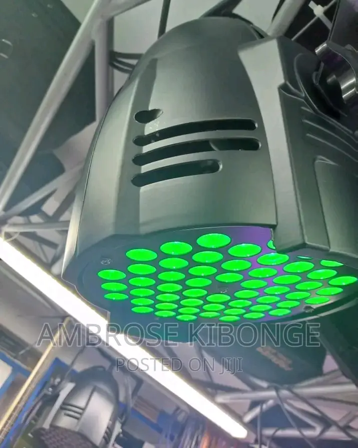 LED Power Can Lights Power 240volts Signal Stage/Disco Light