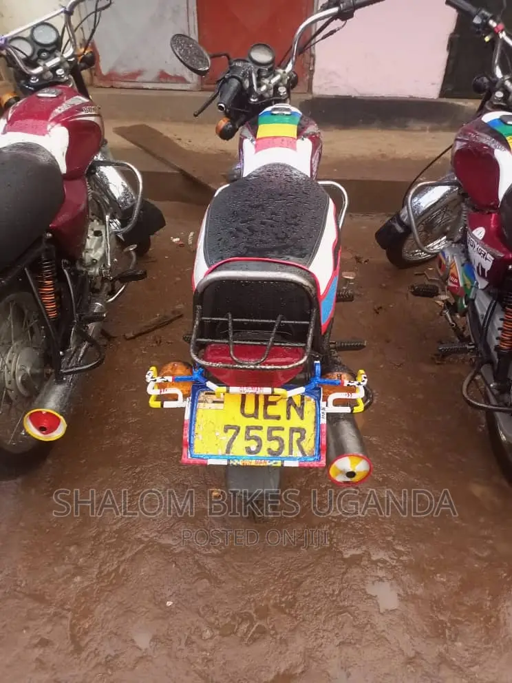Bajaj Boxer 2017 Red