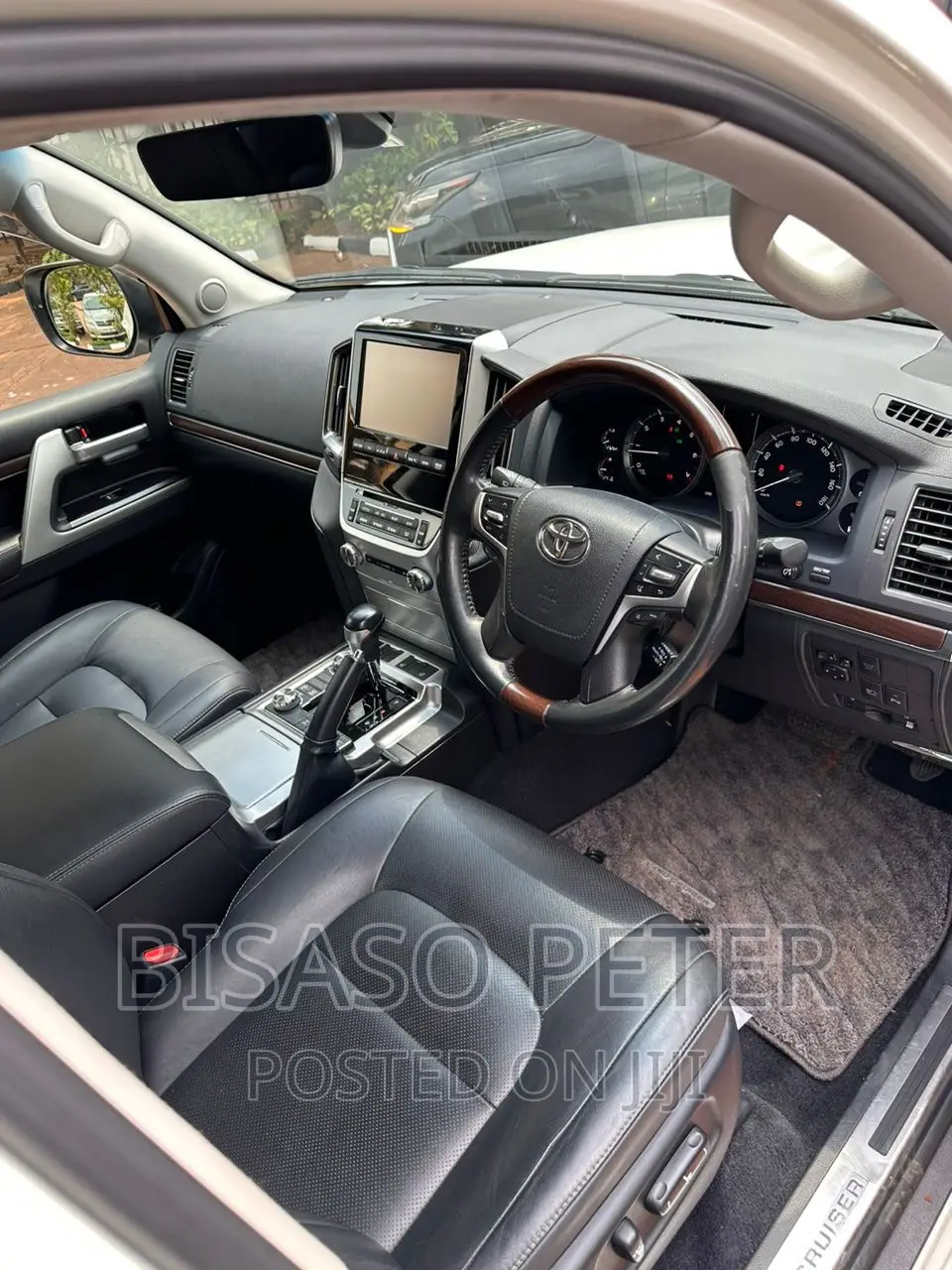 Toyota Land Cruiser 4.0 V6 GXR 2017 White