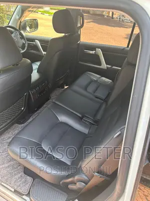 Toyota Land Cruiser 4.0 V6 GXR 2017 White
