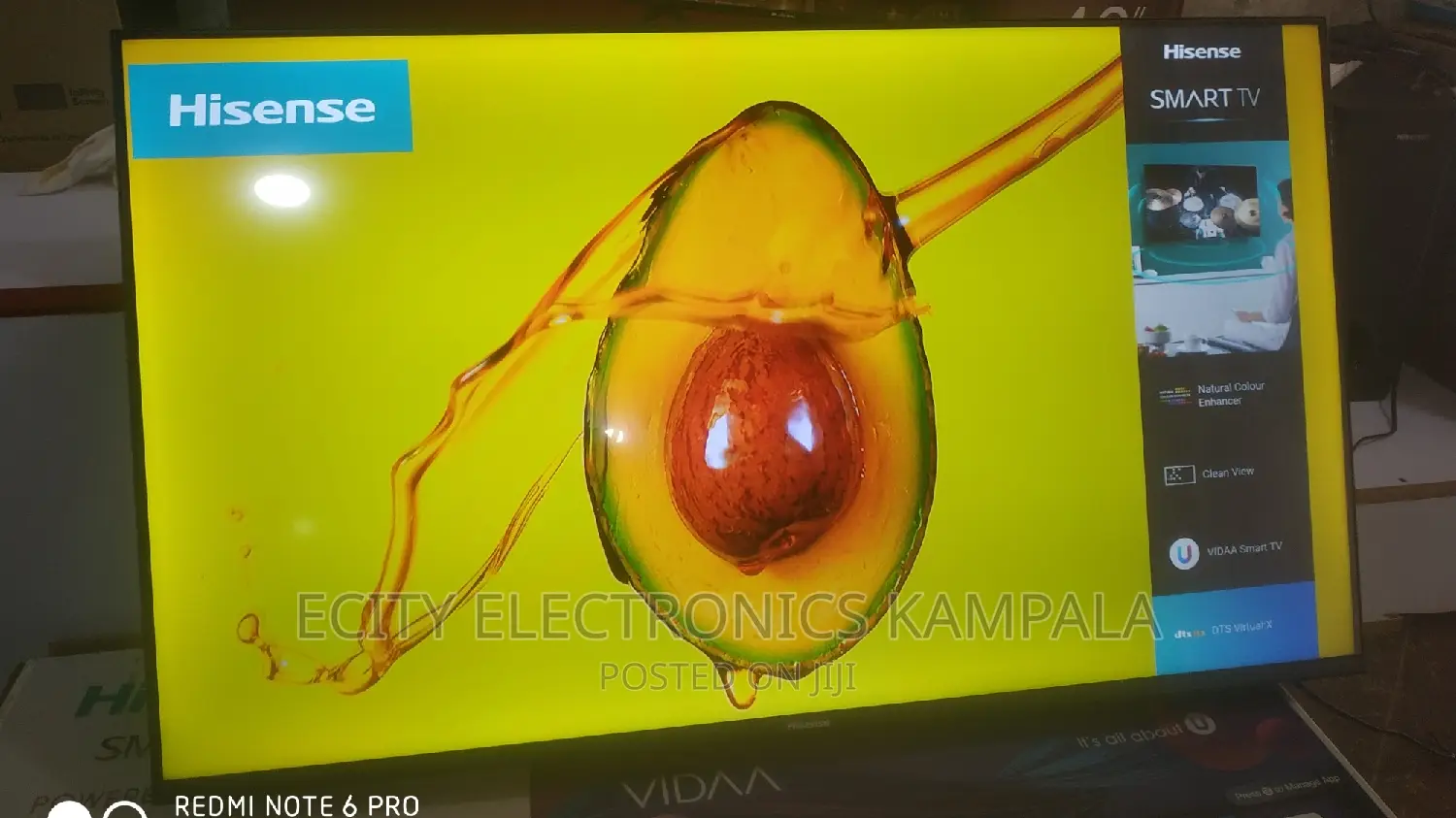 It's Hisense Smart TV 43"Inch