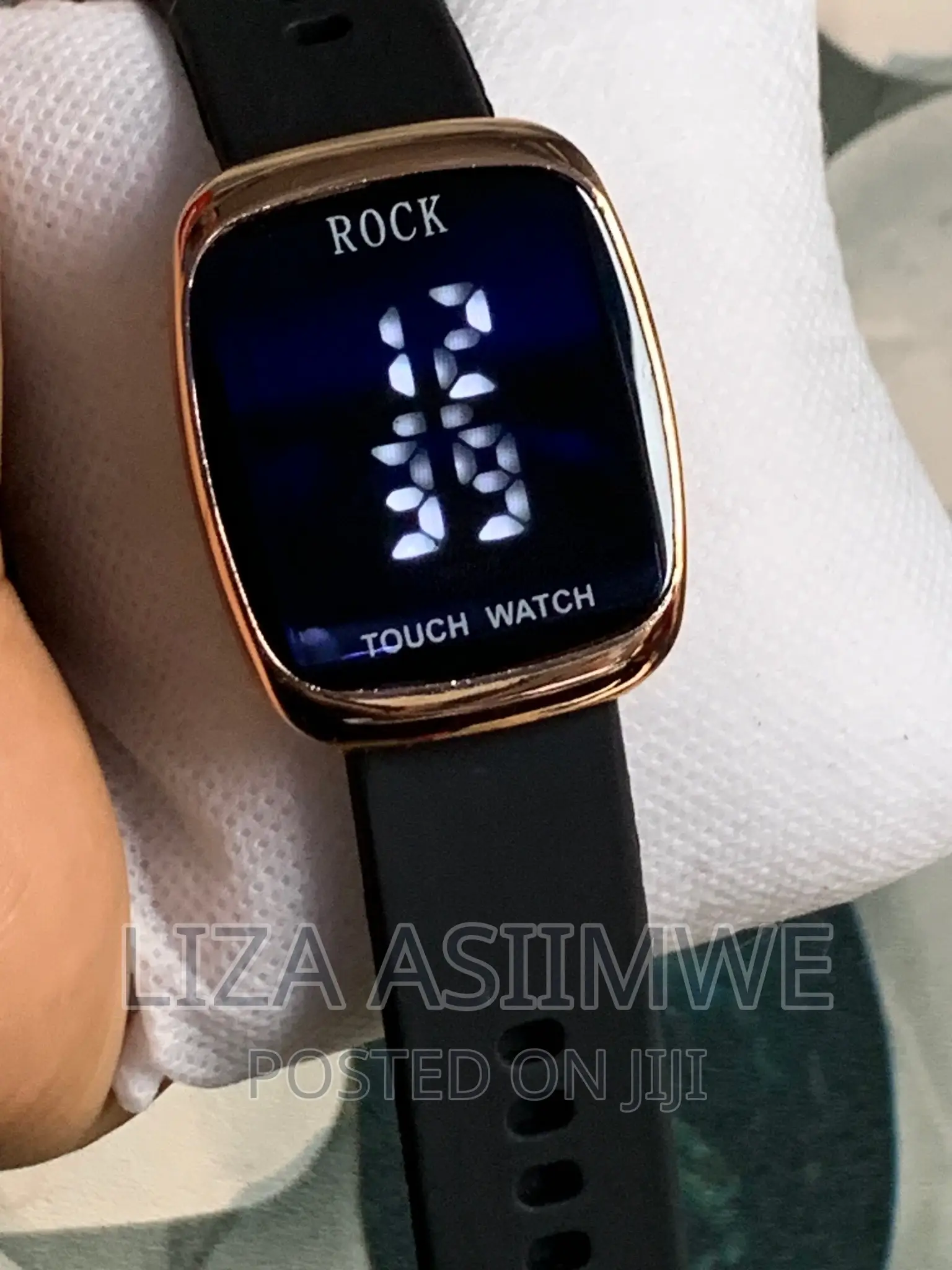 Simple Watches (Shows Only Time )