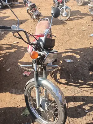 Senke RM125 2014 Red