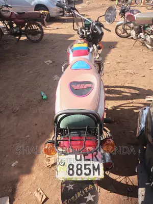 Bajaj Boxer 100 2017 Red