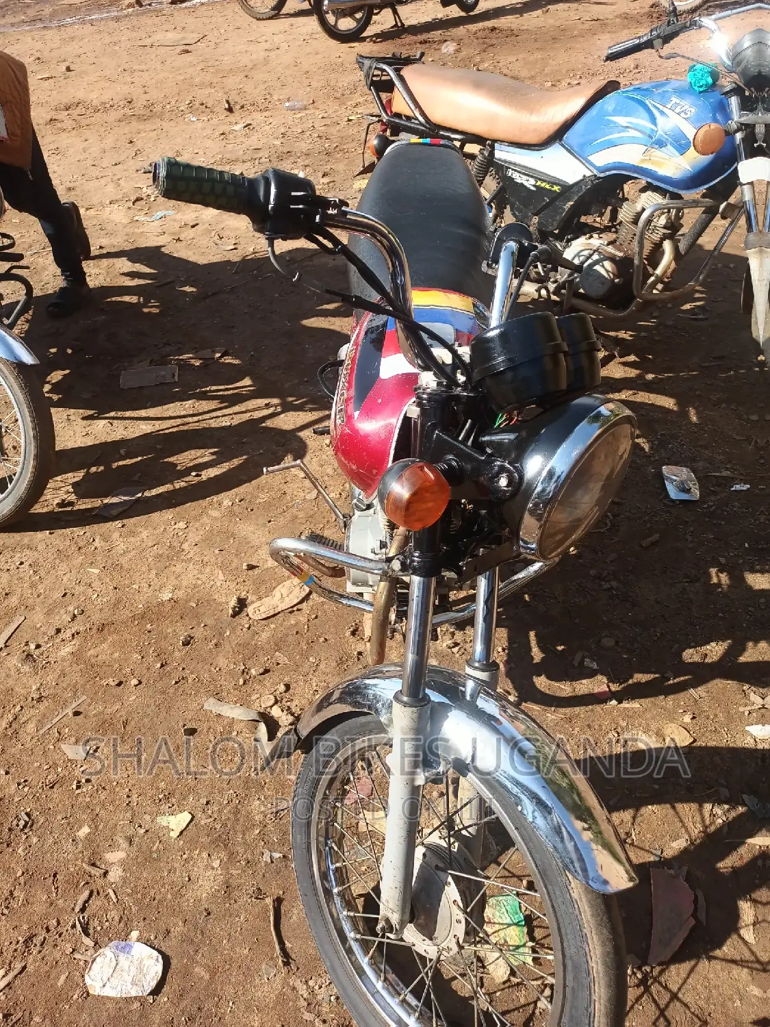 Bajaj Boxer 100 2016 Red