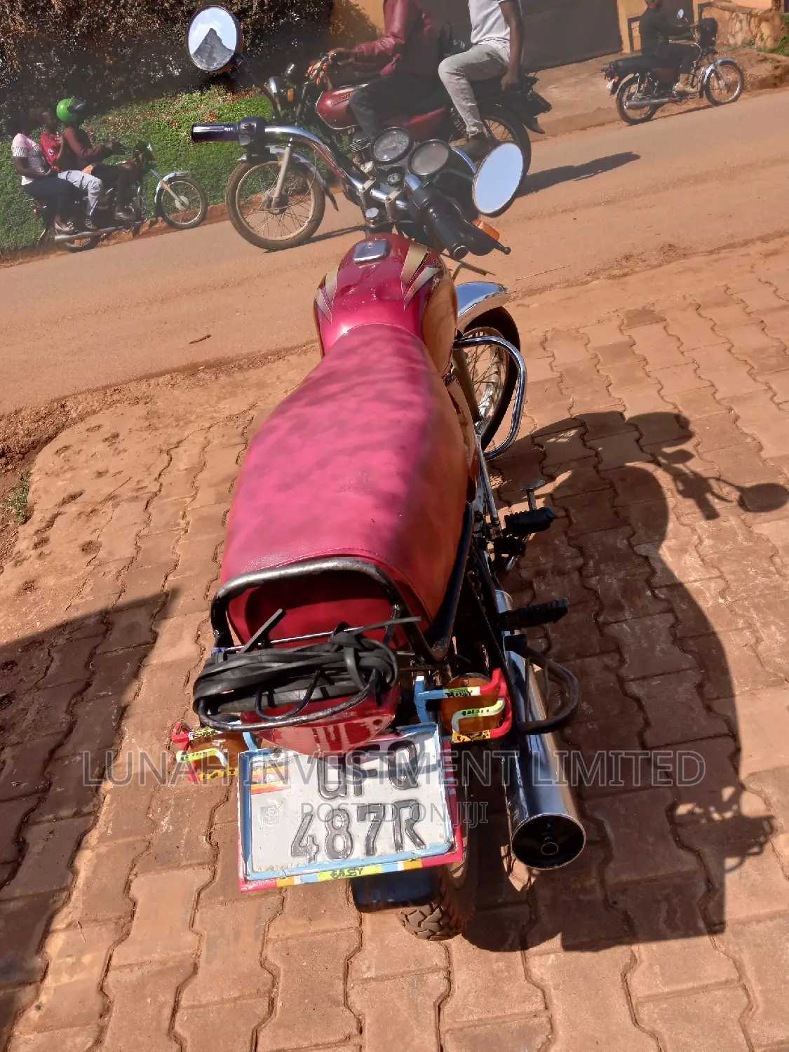 Bajaj Boxer 100 2023 Red