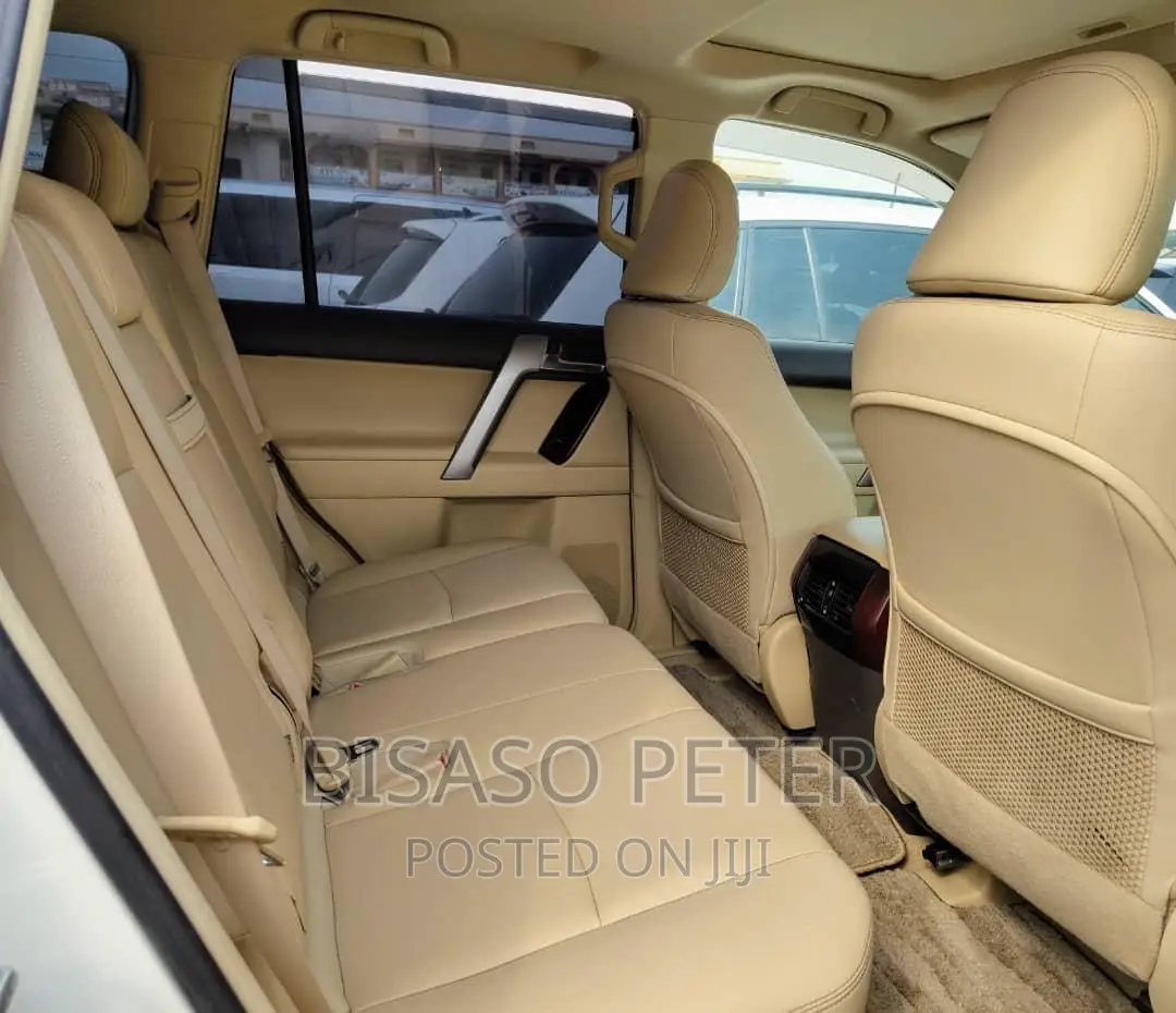 Toyota Land Cruiser Prado 2.7 2017 White