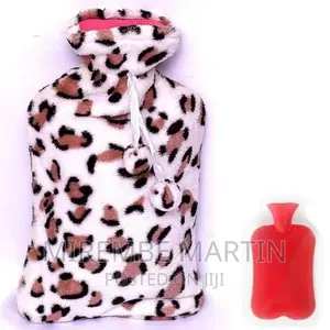 Hot Water Bottle With Faux Fur Cover 1700ML