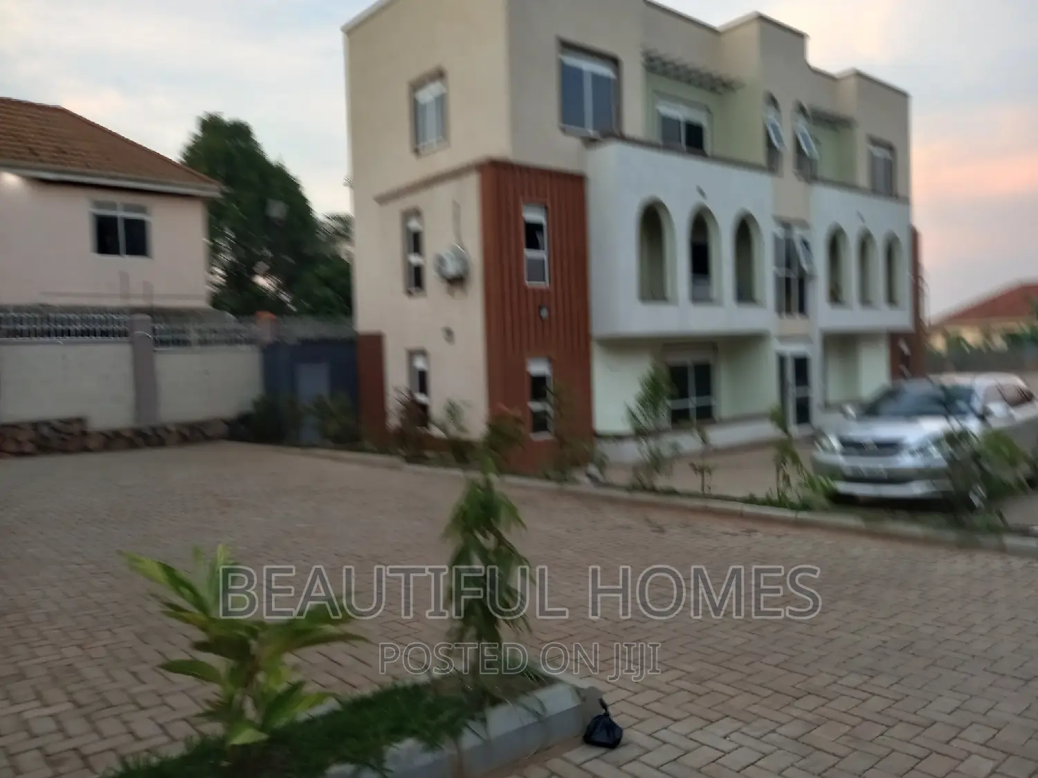 Furnished 2bdrm Apartment in Munyonyo Wavah, Makindye for sale