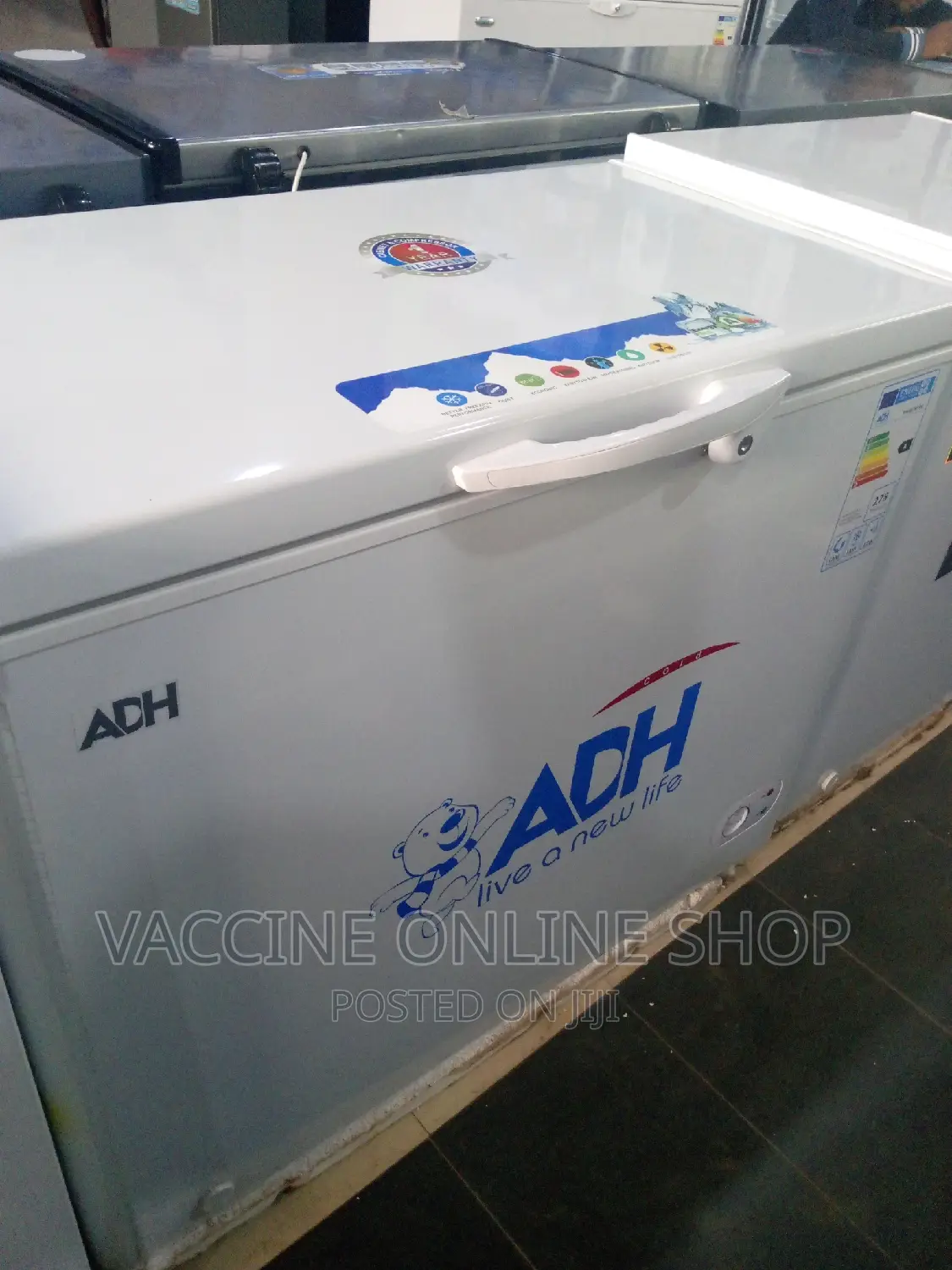 ADH Solar Freezer 400l/ ADH 400L Solar Freezer