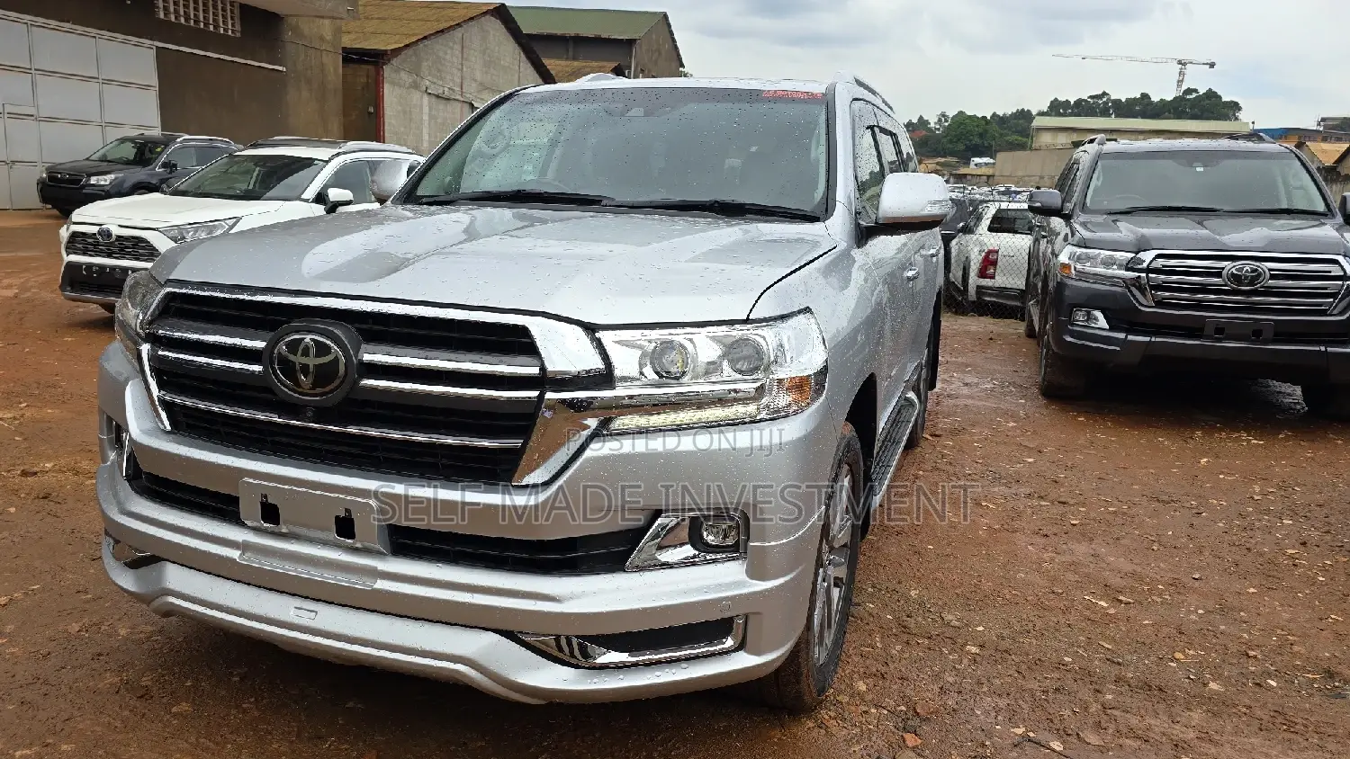 Toyota Land Cruiser 2022 Silver