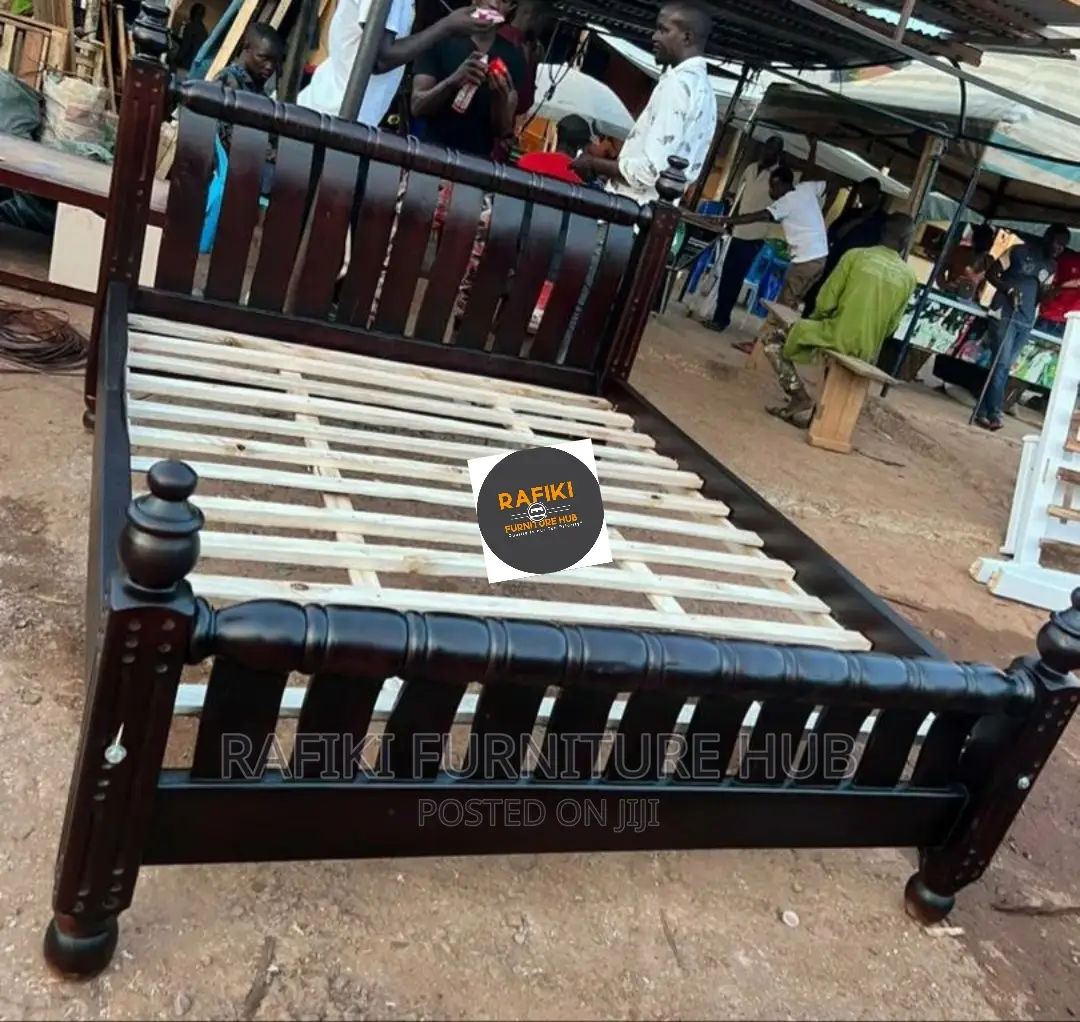 German Bed / 5by6 Bed / Wooden Bed / Good / Best Furniture