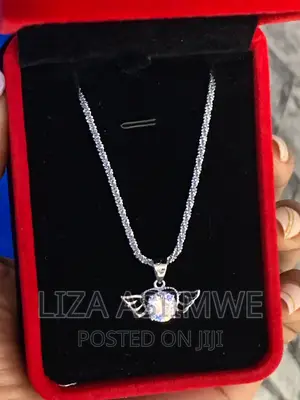 Lady’S Necklaces