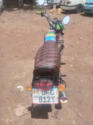 Bajaj Boxer 100 2022 Red