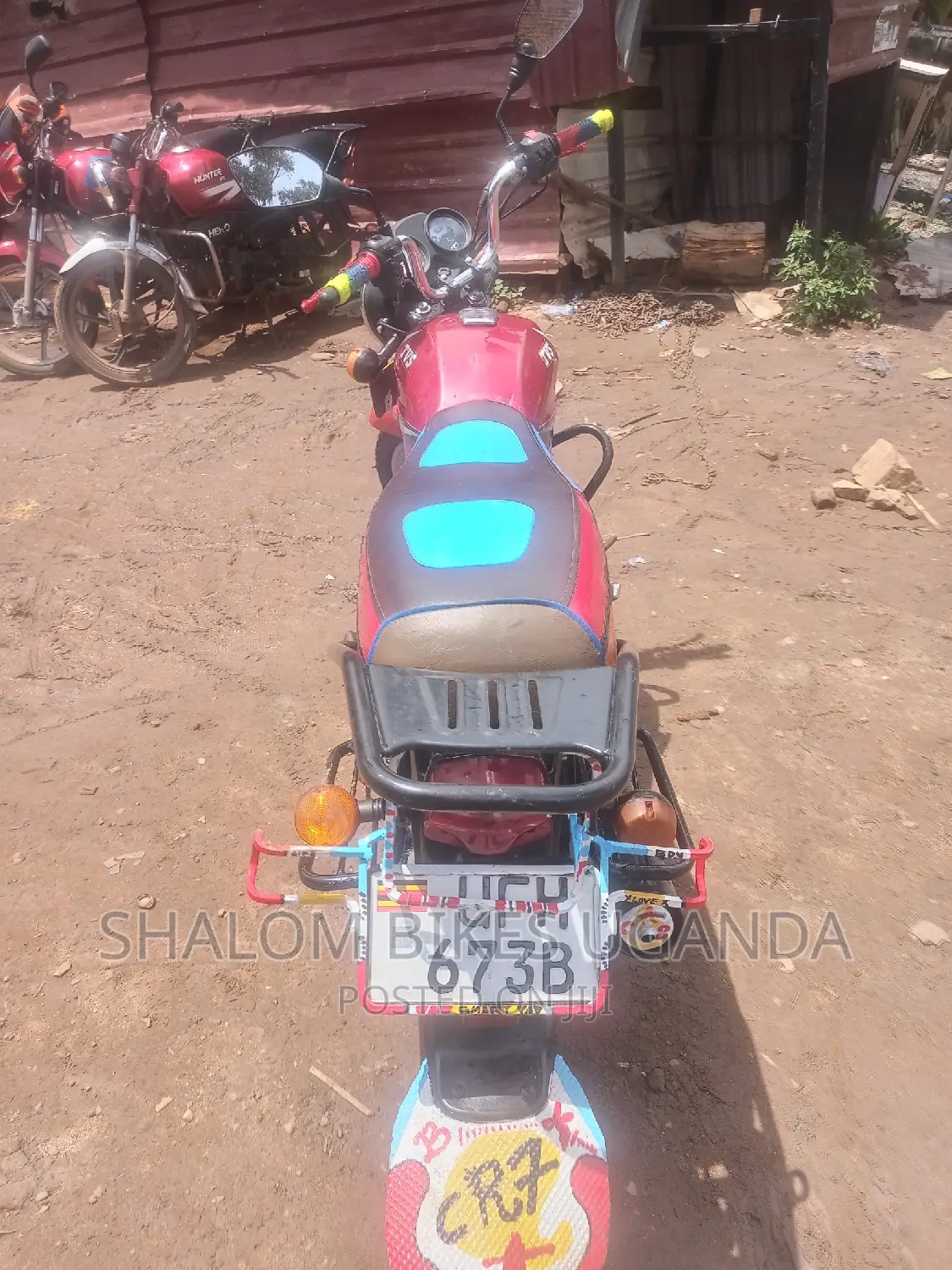 TVS HLX 125 2023 Red