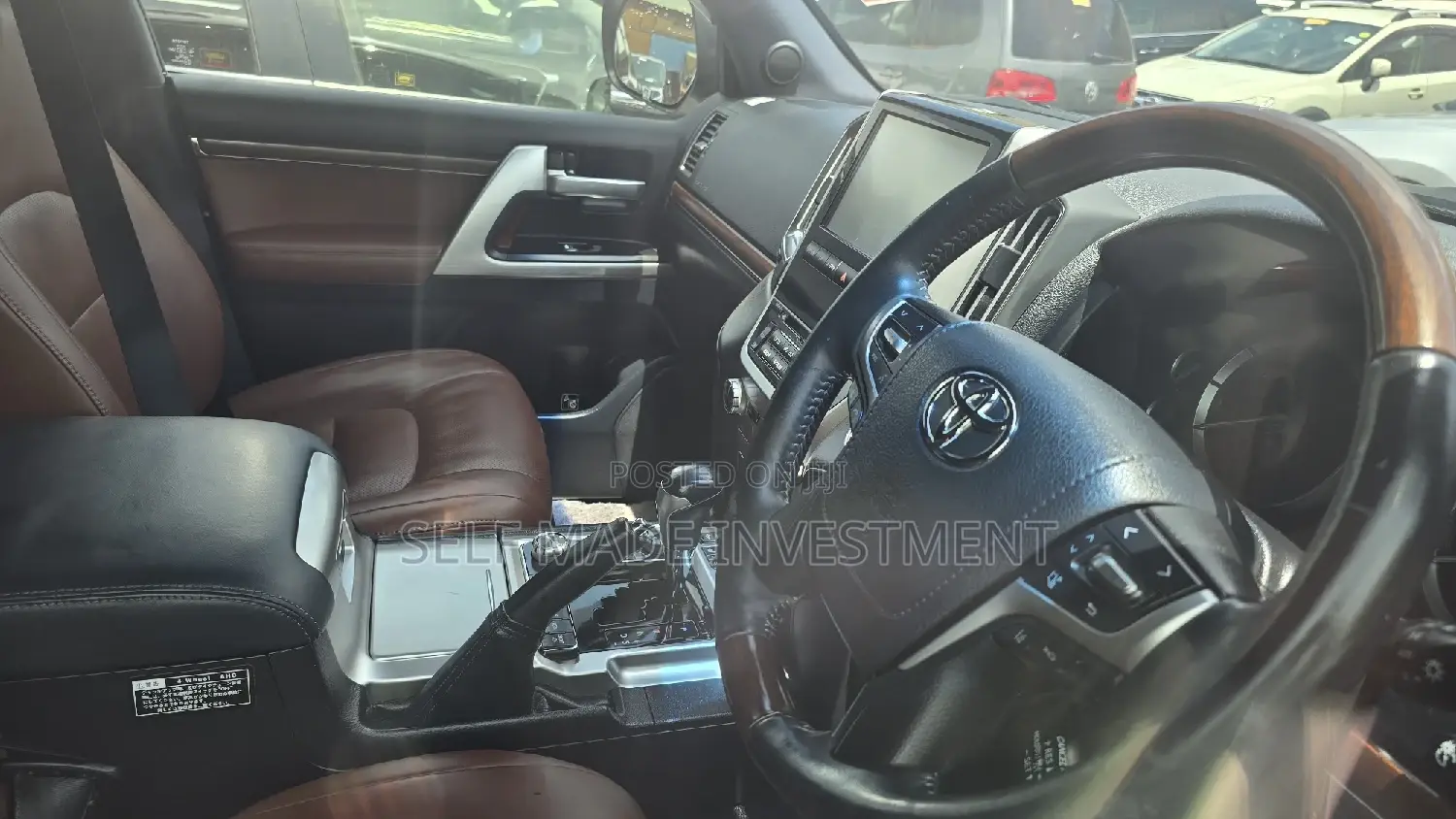Toyota Land Cruiser 2017 White