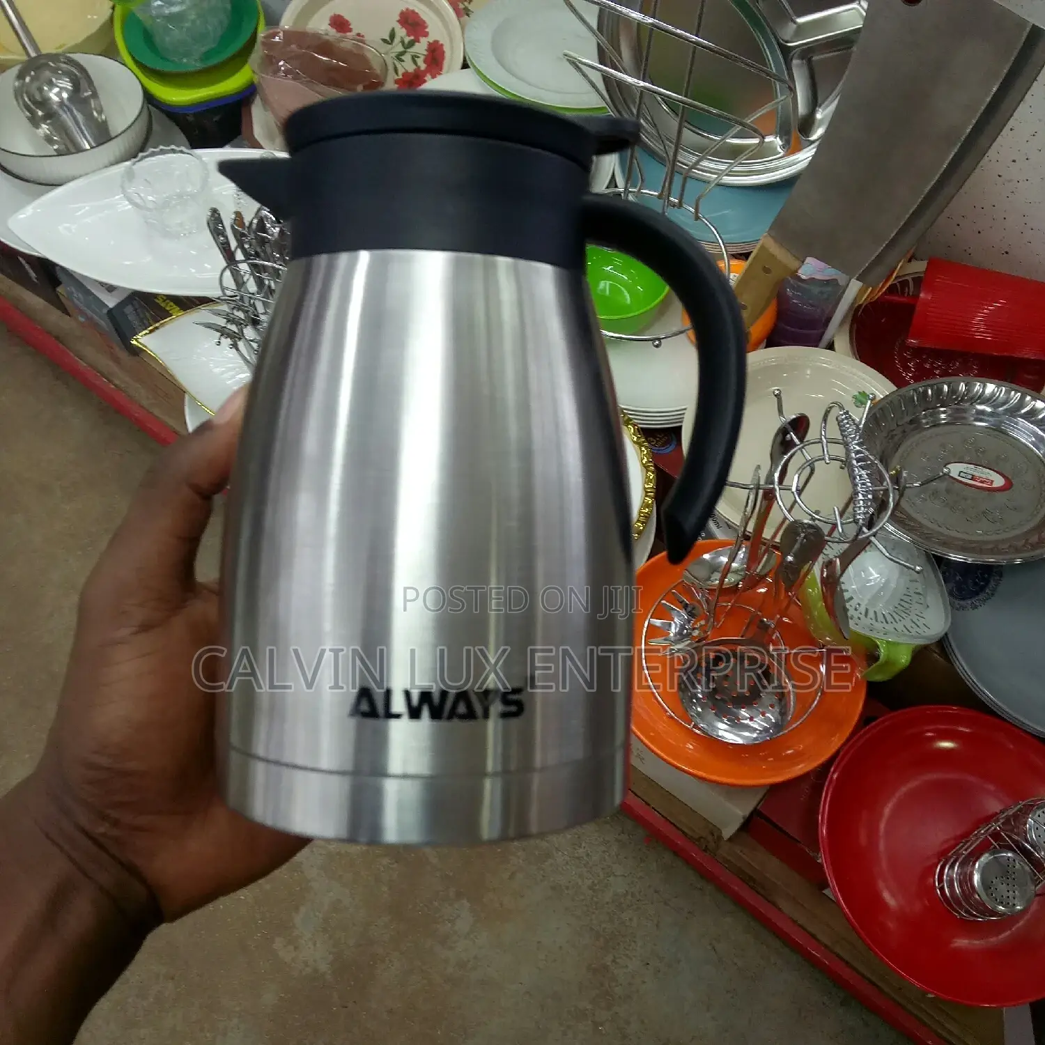 Coffee Always Flask 800mls Pressing