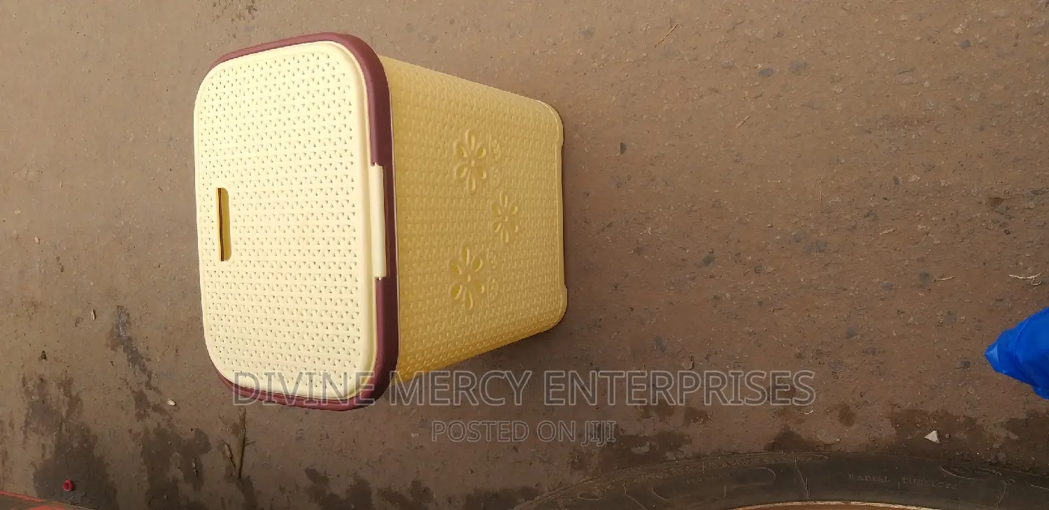 Square Laundry Basket With Lid