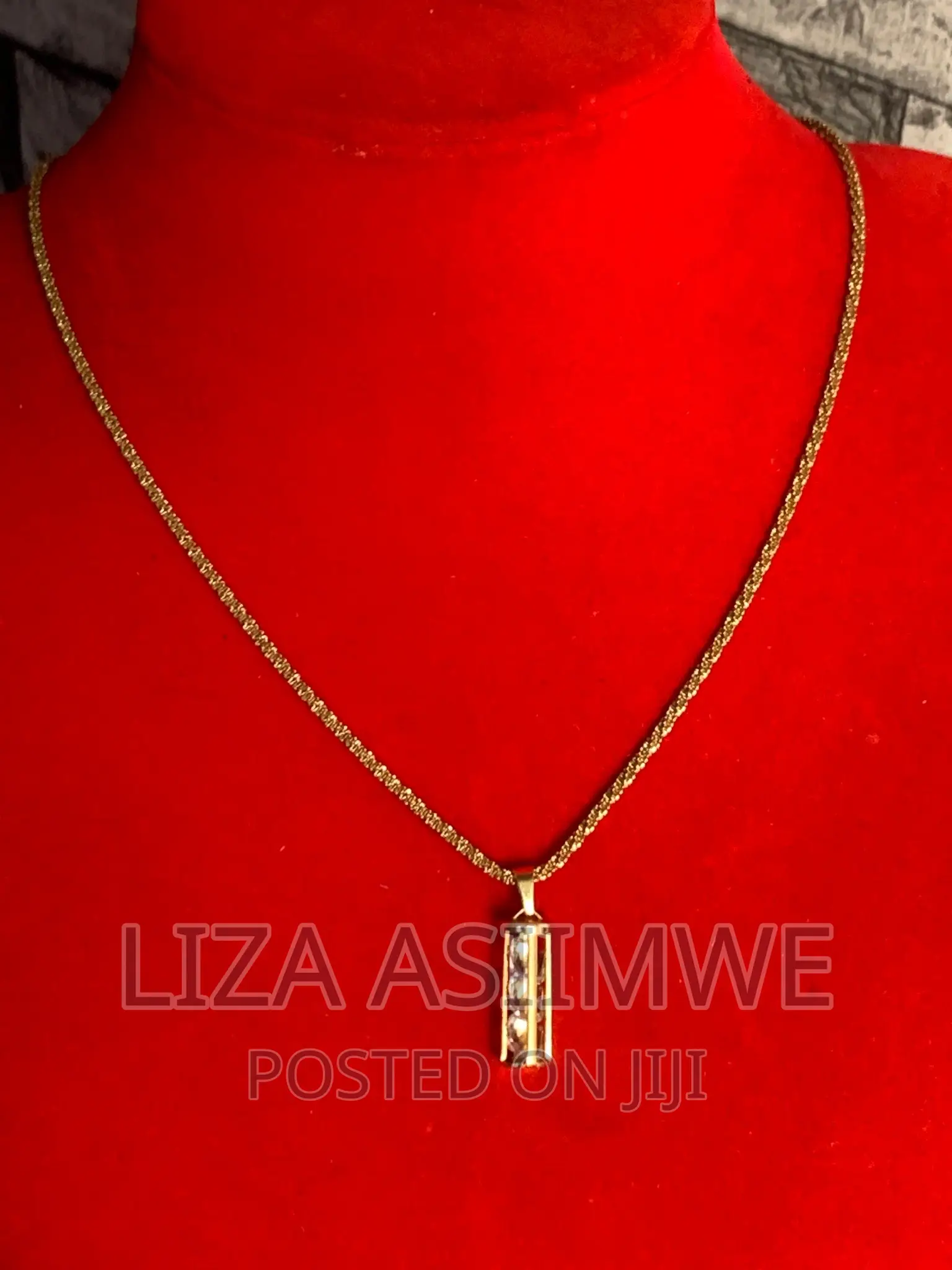 Lady’S Necklaces