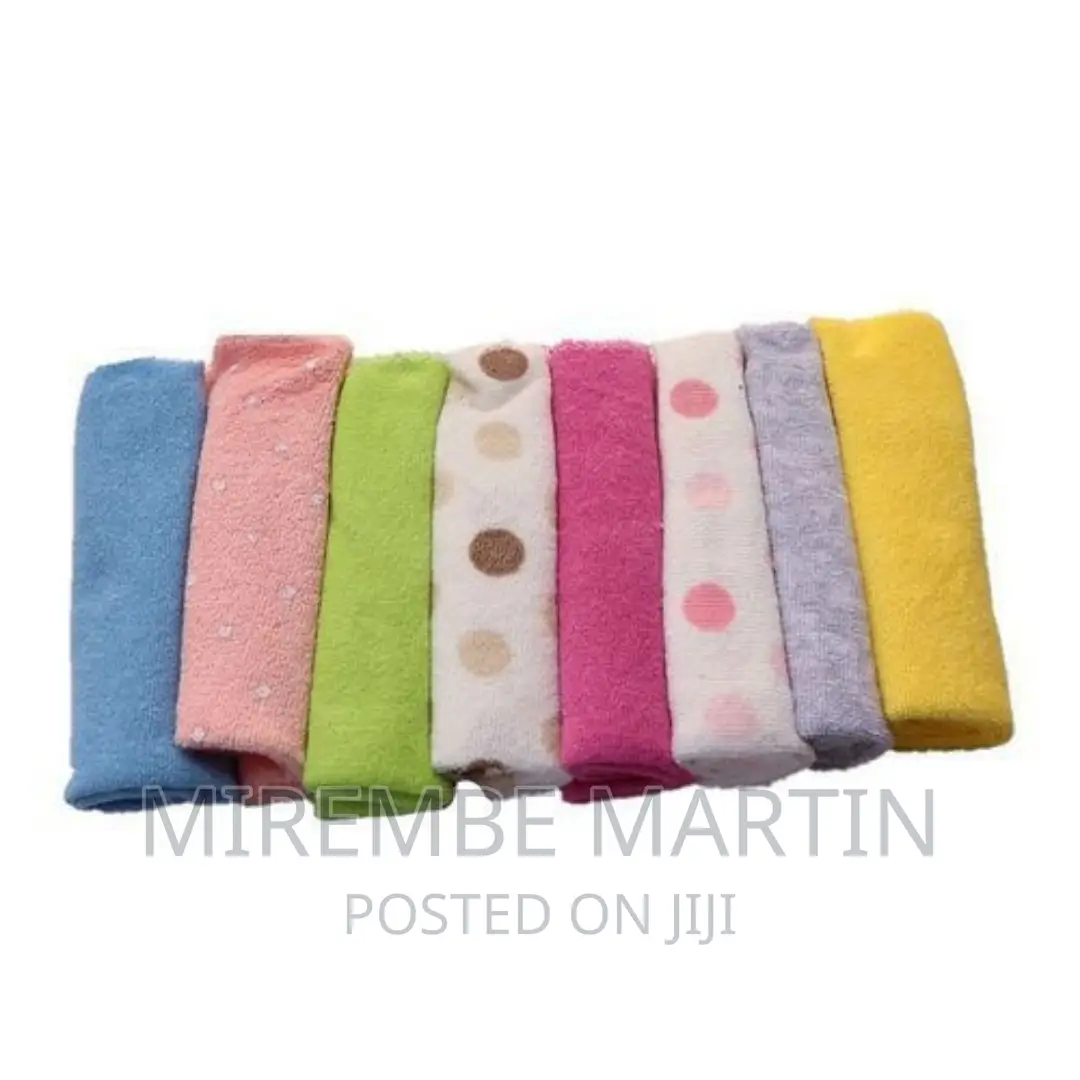 New Set of 8 Baby Wash Cloths