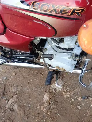 Bajaj Boxer 2023 Red