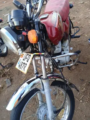 Bajaj Boxer 2023 Red