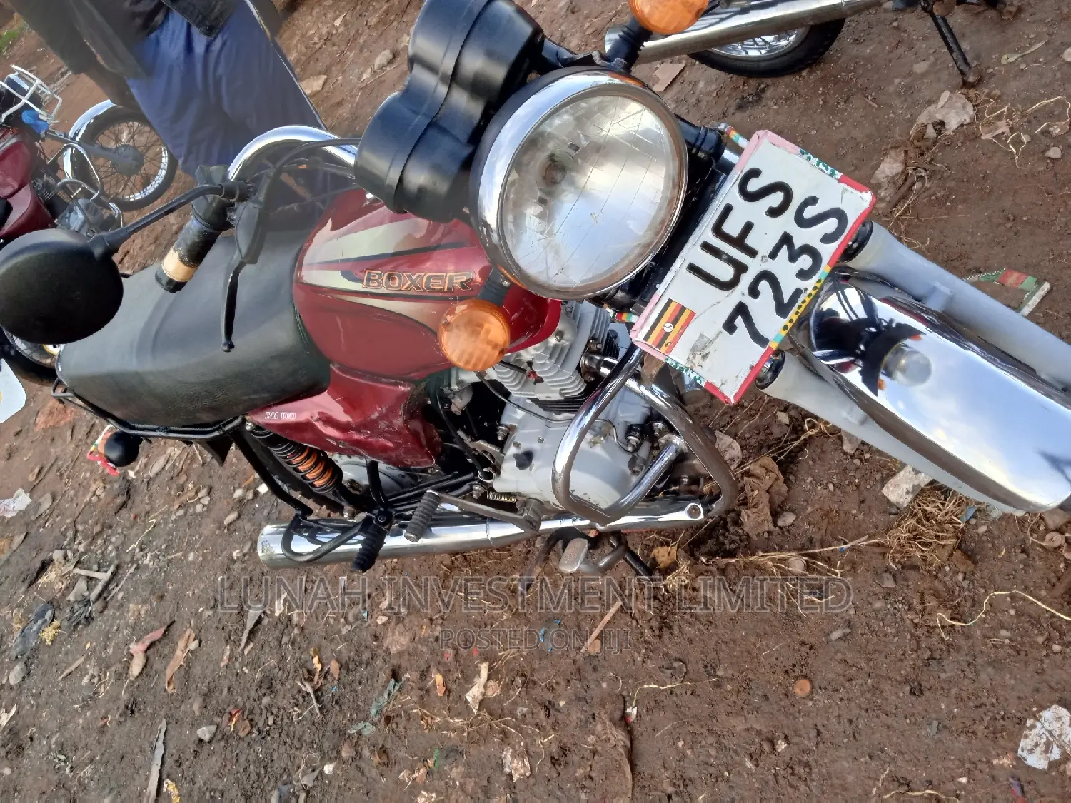 Bajaj Boxer BM100ES 2023 Red