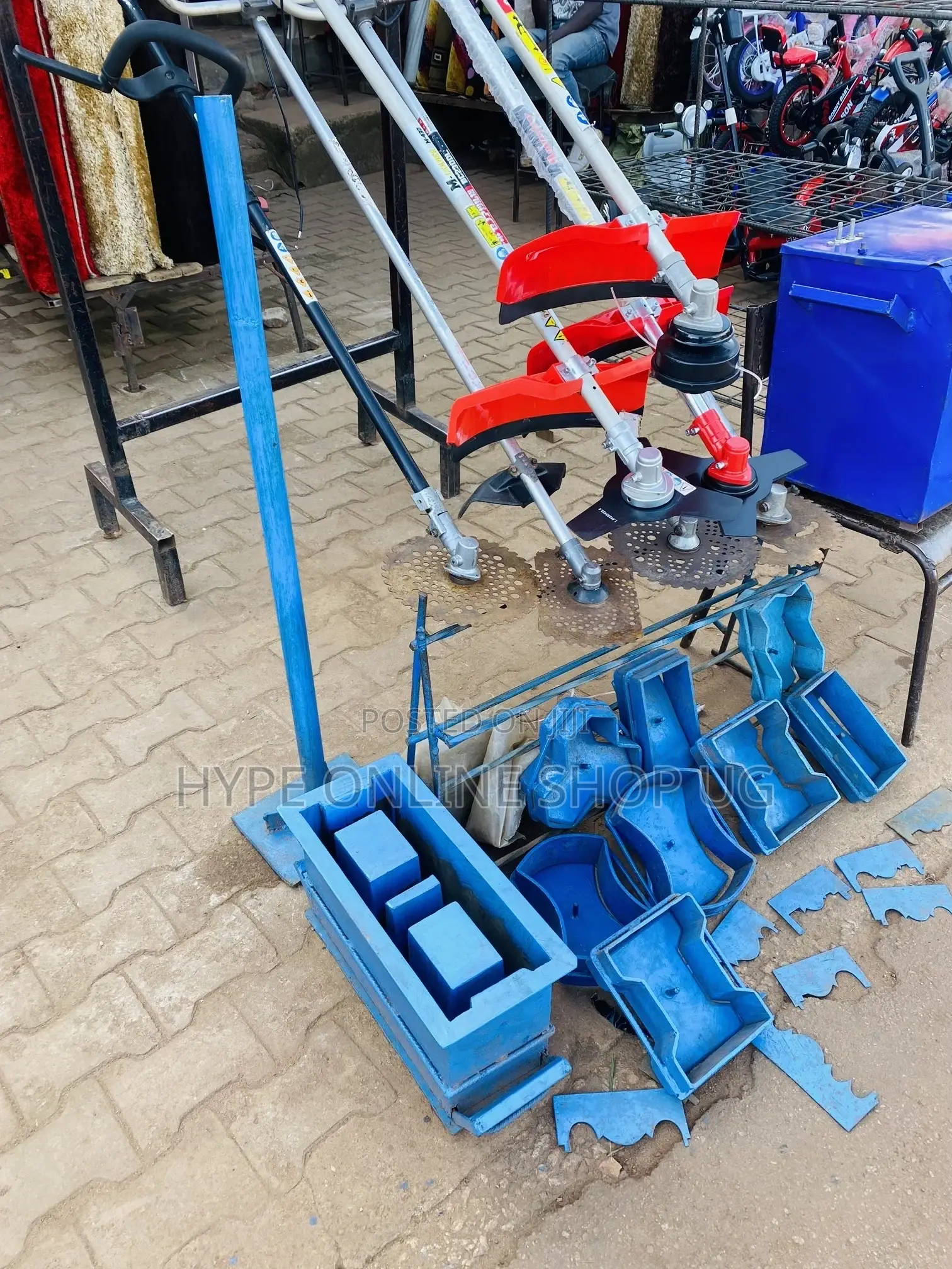 Paver Mold and Stamp at 150000