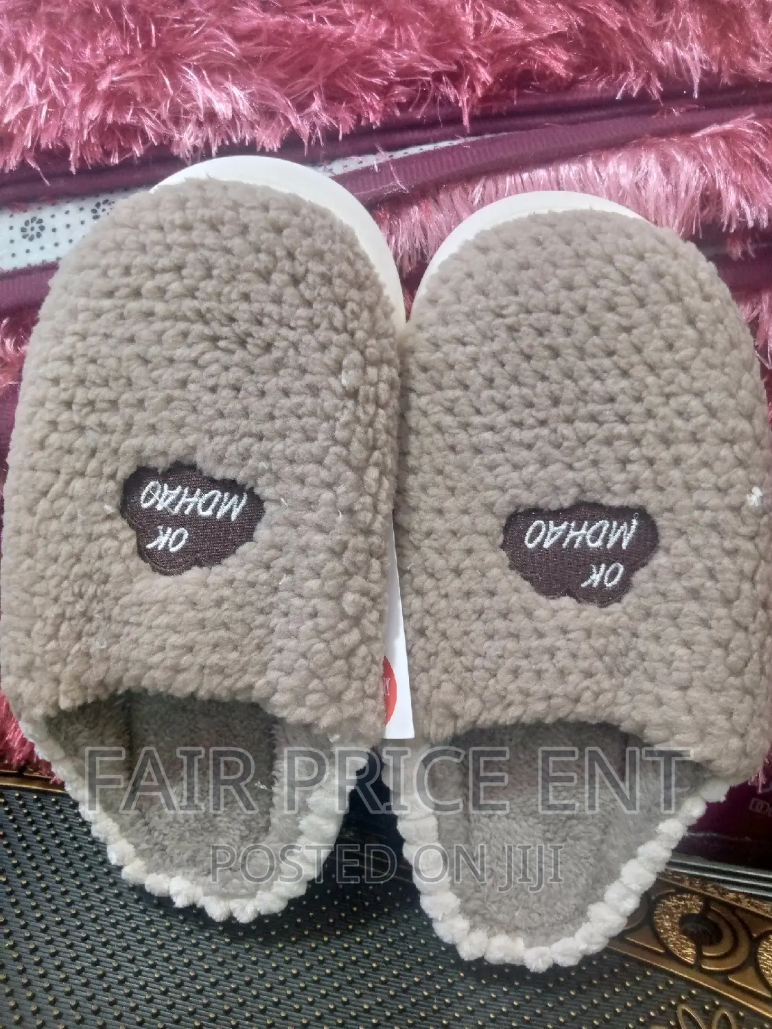 Executive Original Indoor Slippers. (Gray)
