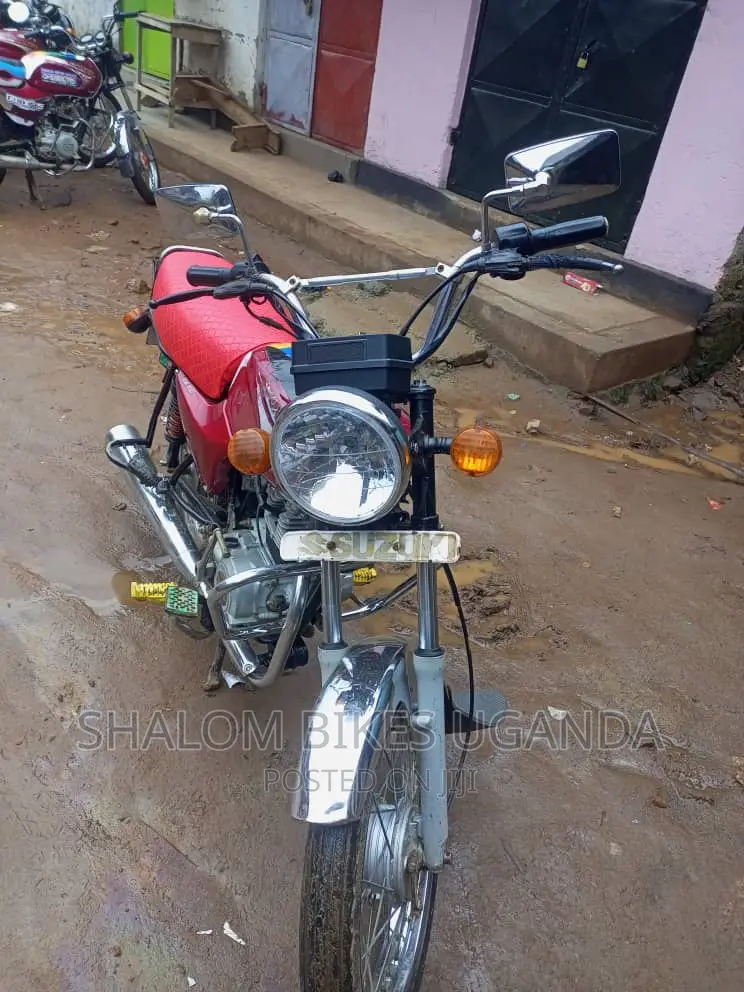 Bajaj Boxer 2019 Red