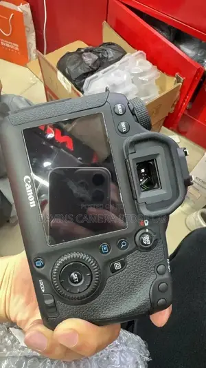 Canon EOS 6D