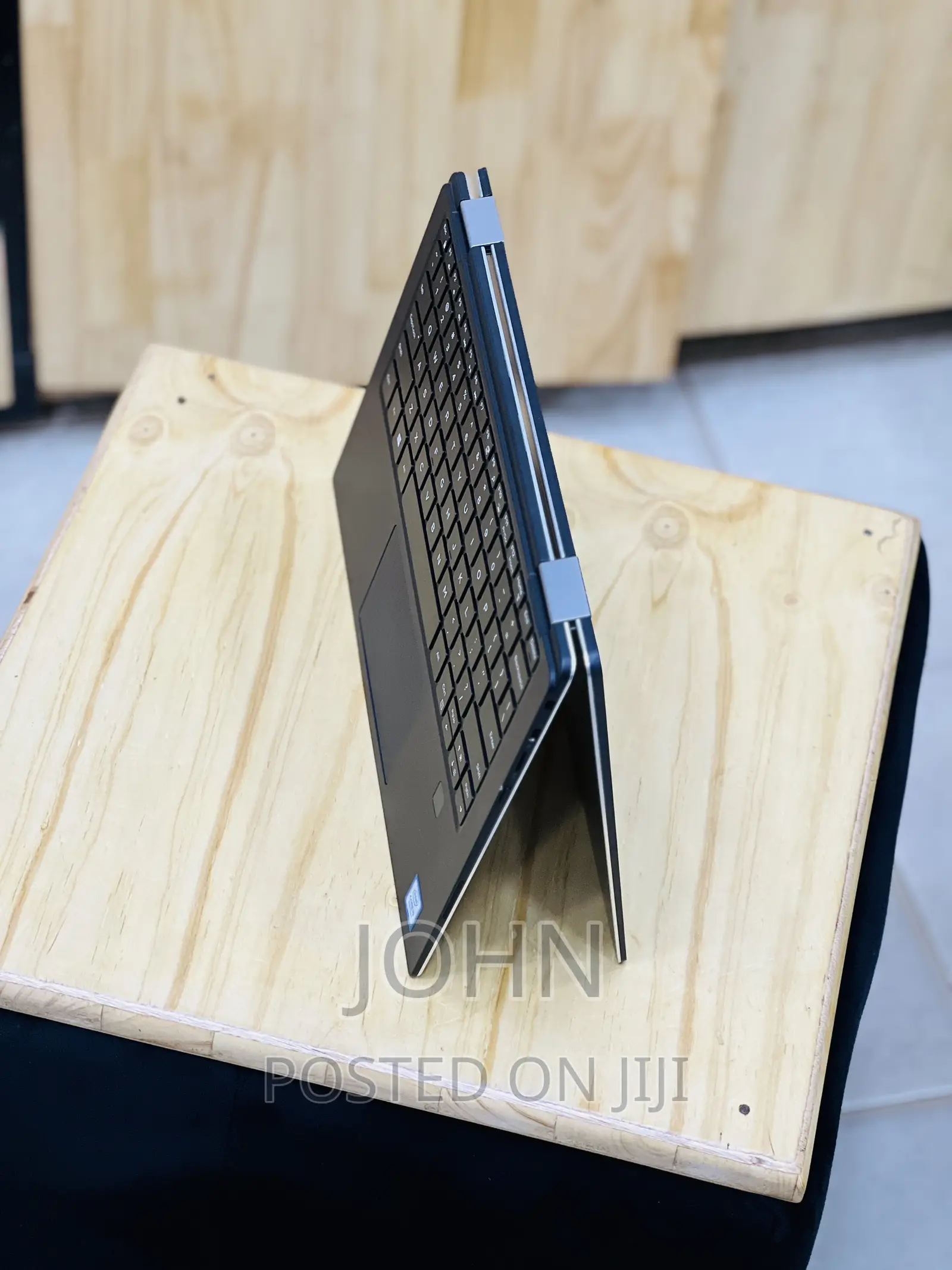 New Laptop Dell XPS 13 8GB Intel Core I5 SSHD (Hybrid) 256GB