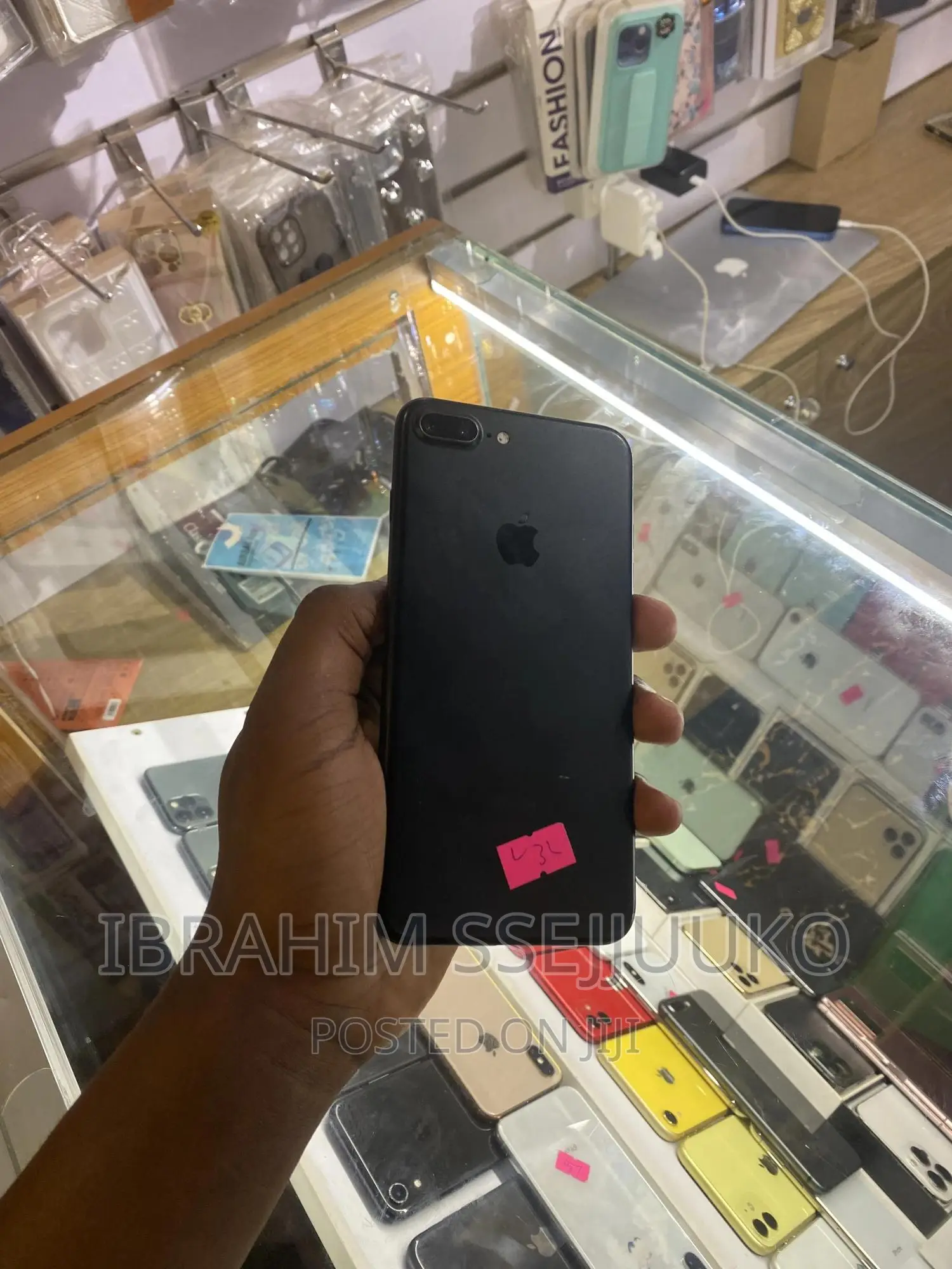 Apple iPhone 7 Plus 32 GB Black