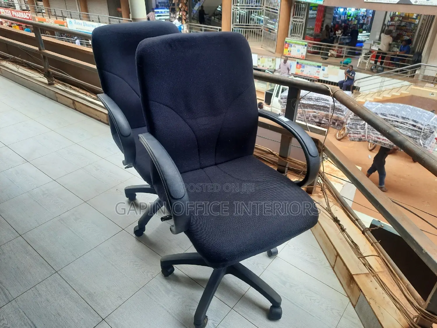 Short Back Office Chairs, 2 Pieces ( Black)