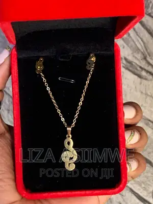 Necklaces With Music Pendant