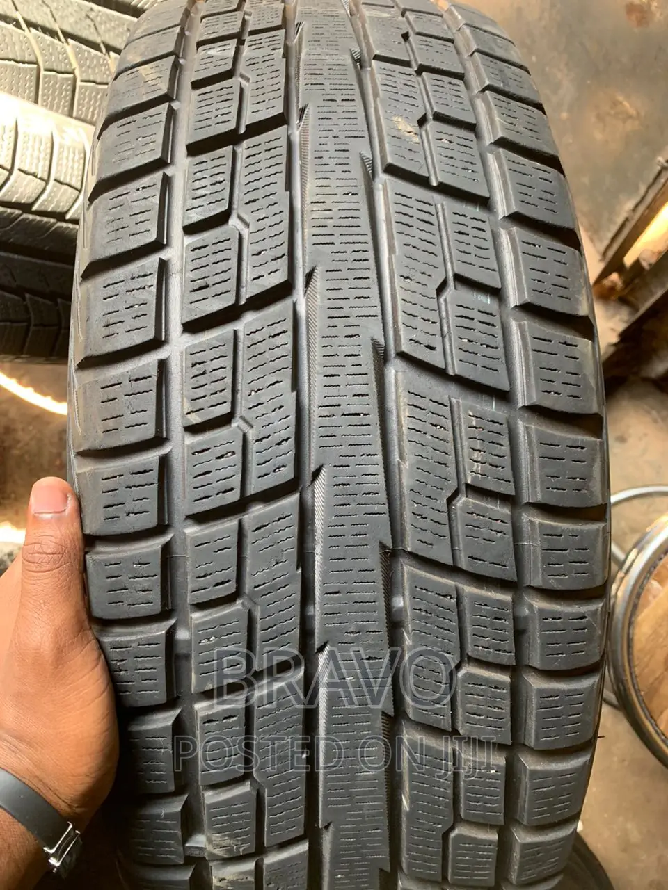 235/60r18 YOKOHAMA From Japan.