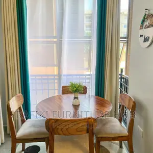 Wooden Dinning Table / 6seaters / Best / Furniture / Dining