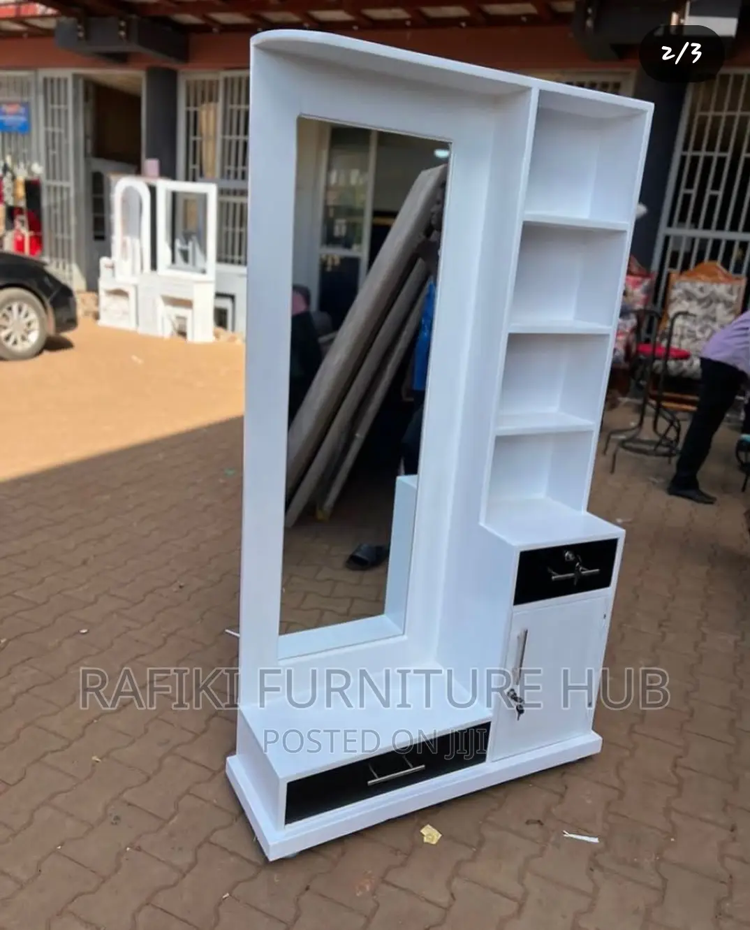 Dresser Mirror/ Table