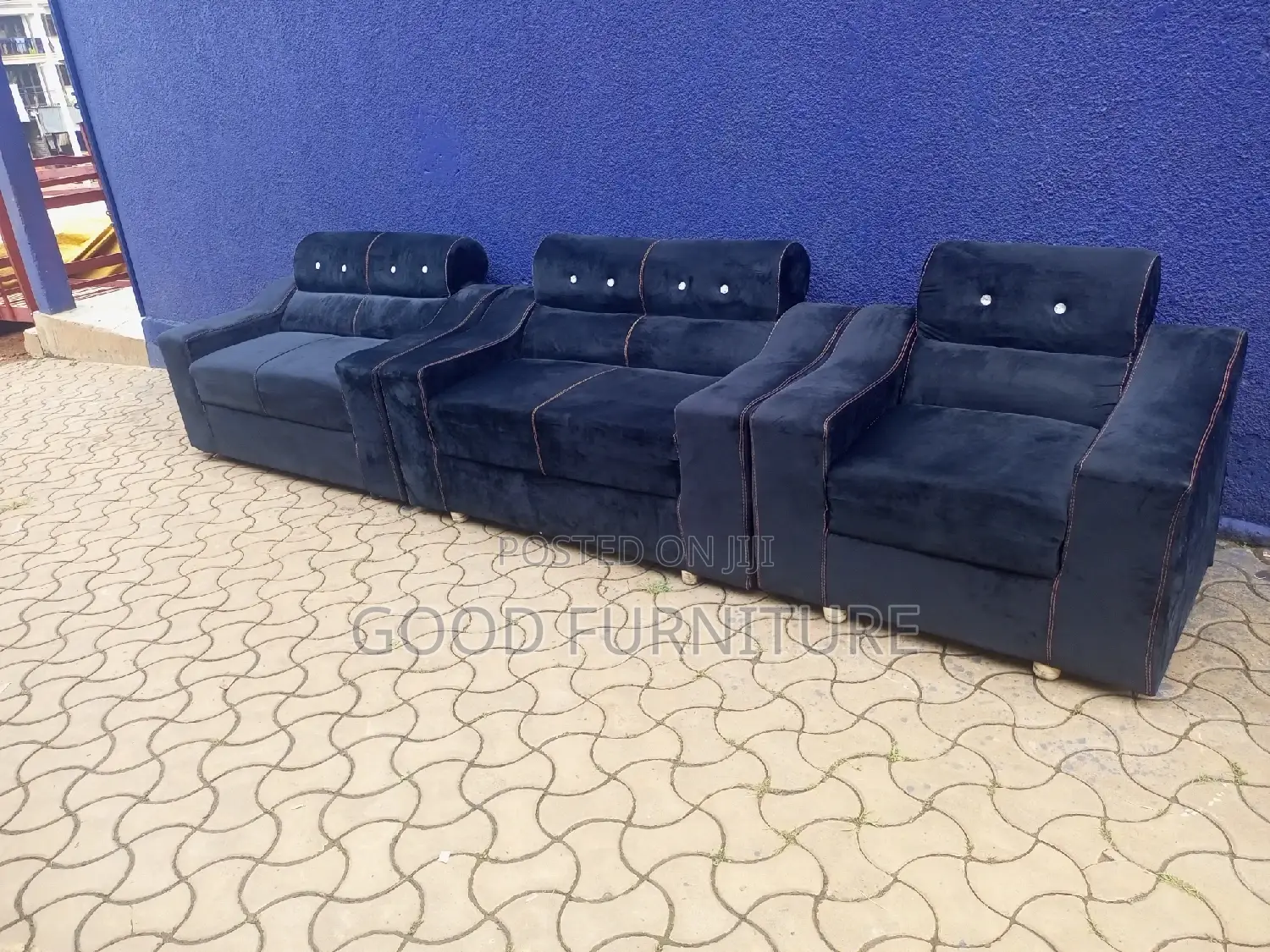 Amazing Five Seater Sofa