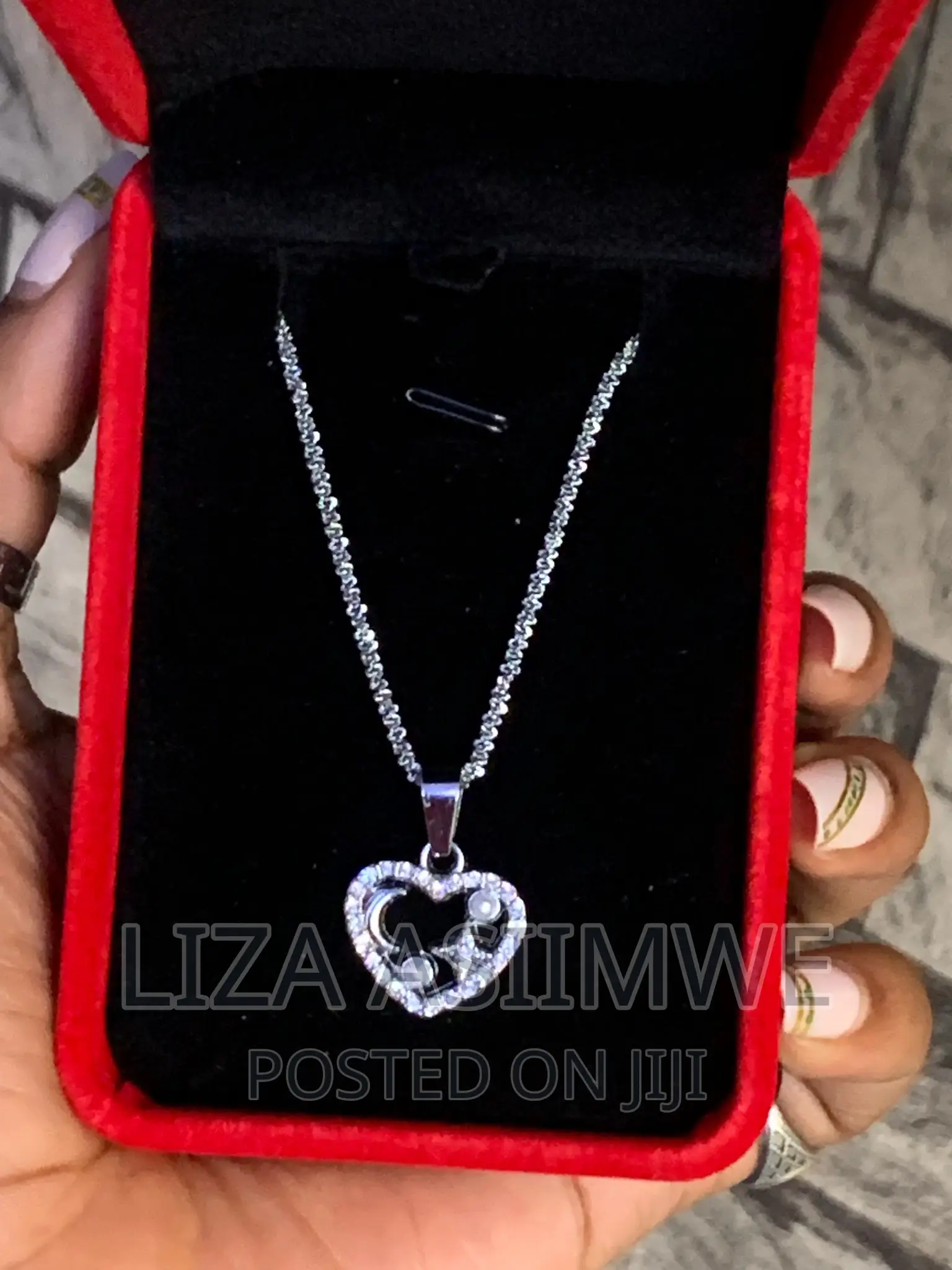 Lady’S Necklaces